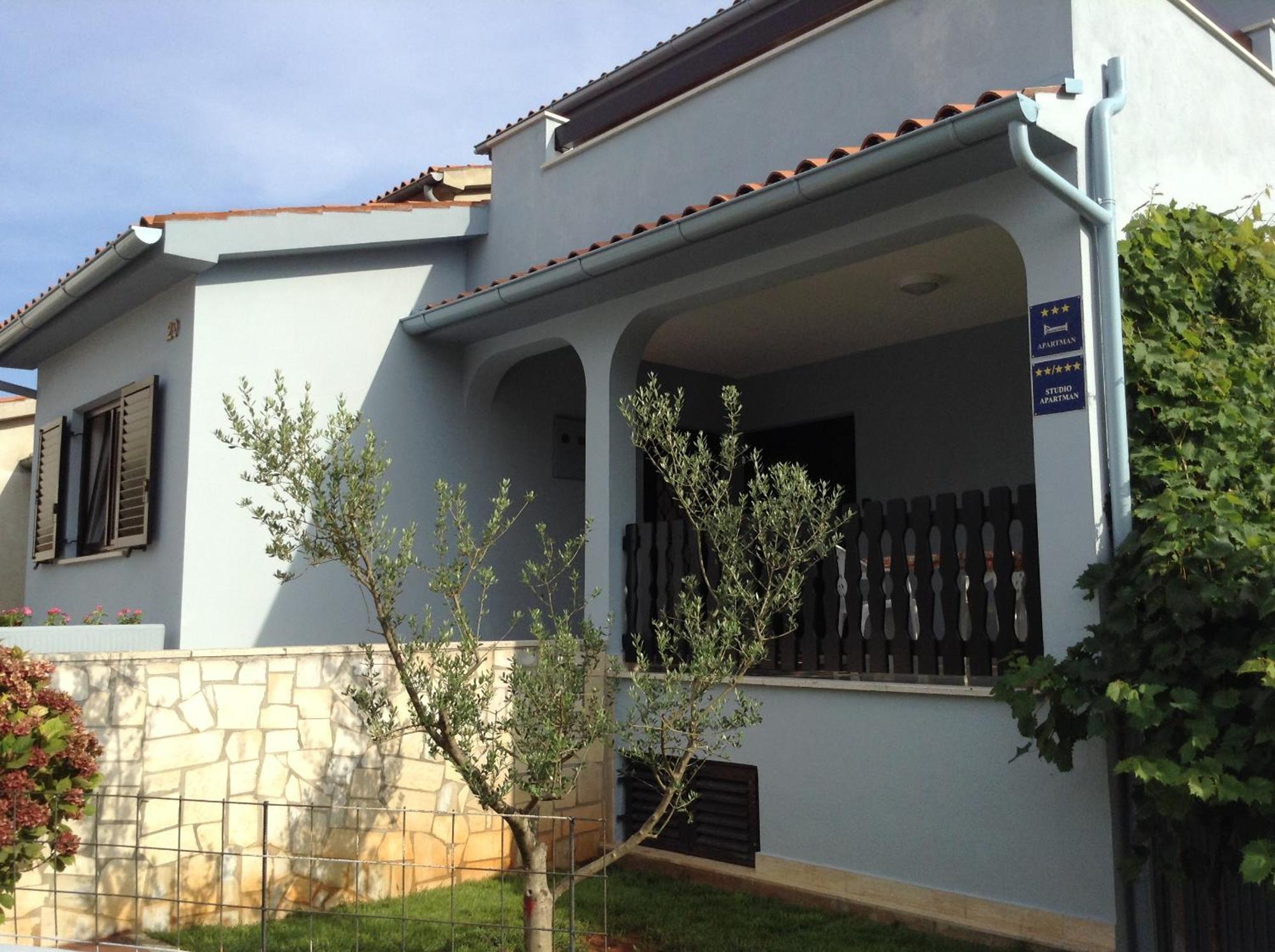 The Blue House Apartment Винкуран Екстериор снимка